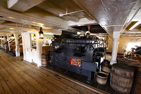 HMS Victory, Nelsons flagship at Portsmouth Dockyard