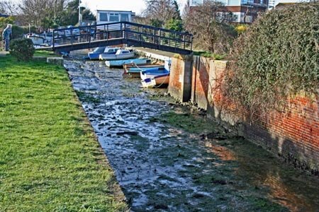 Portsmouth canal entrance at Milton